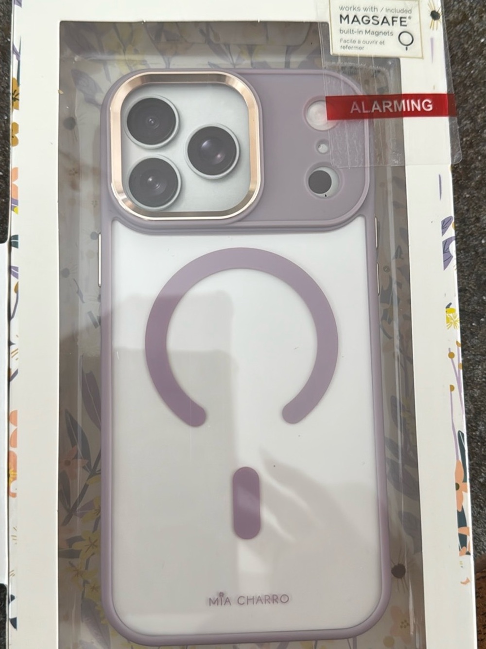 RARE- Mia Charro iPhone 17 Pro Max MagSafe Case With Magnetic Floral Card case - Picture 2 of 5